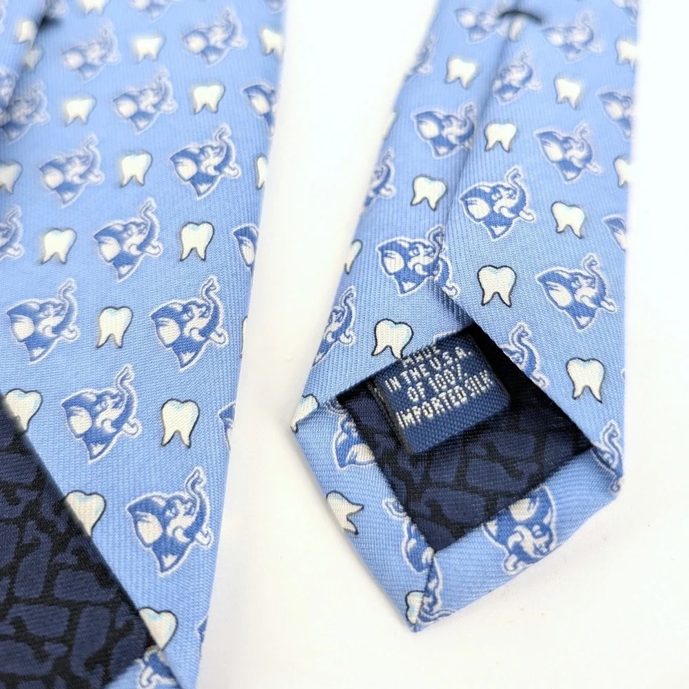 Vineyard Vines Tufts University School of Dental Medicine Silk Tie Blue Elephant
